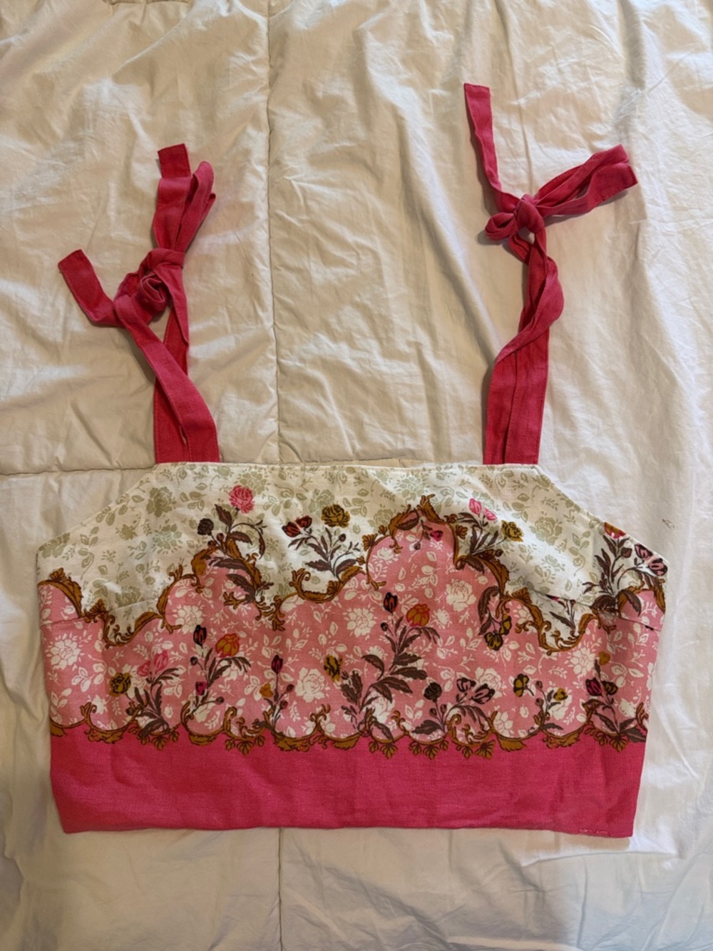 Rachel Zoe Cream Top with Pink Trim